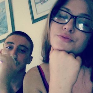 Meet your Posher, Holly